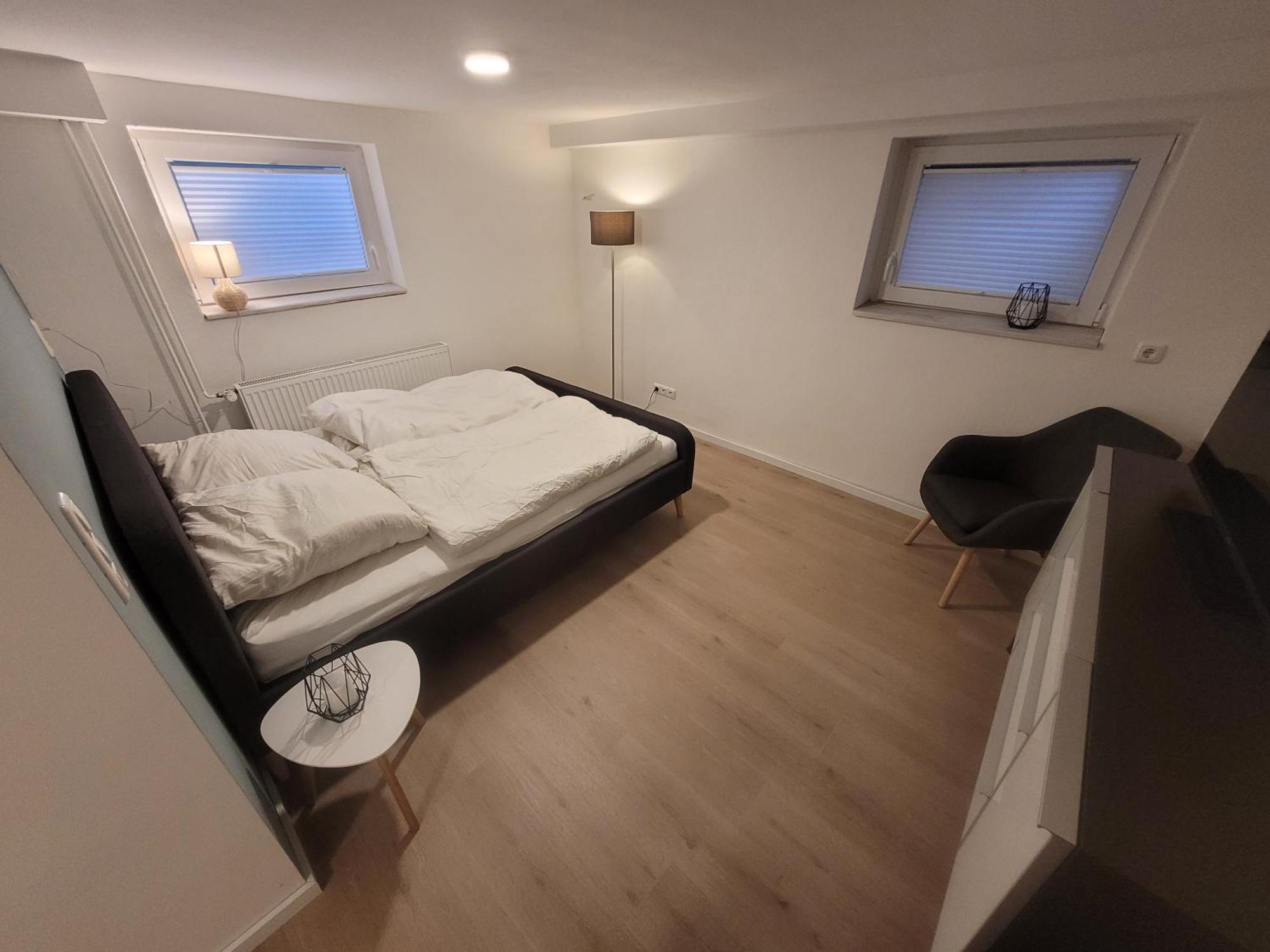 Zimmer Im Souterrain Mit Eigenem Bad Celle Esterno foto